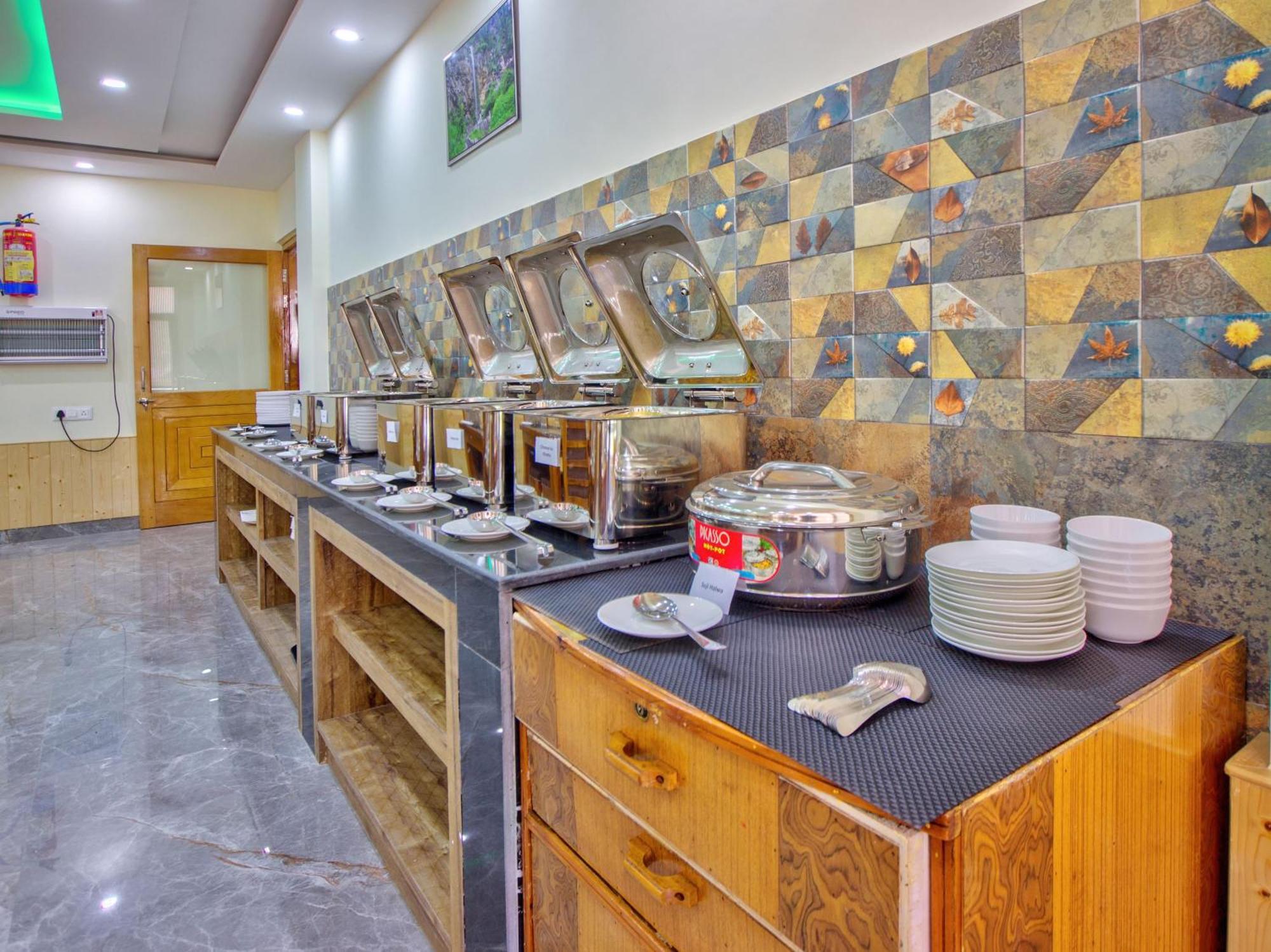 Swastik Grand Manali Hotel Exterior foto